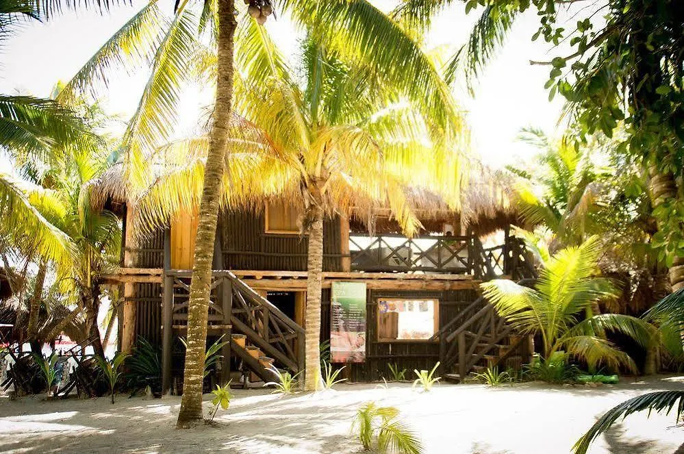 Xpuha Bonanza Hotel Xpu Ha 2*,